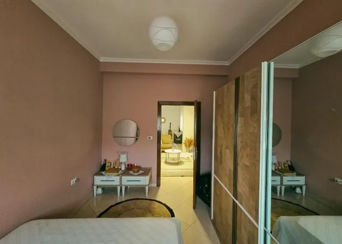 White House Korce Ferienhaus